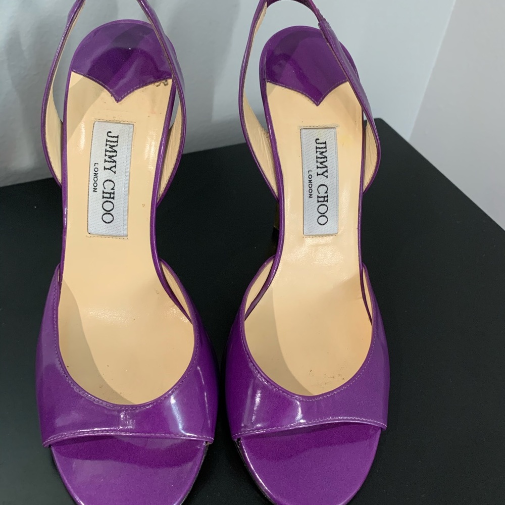 Jimmy Choo patent open toe purple sandals - Picture 2 of 8
